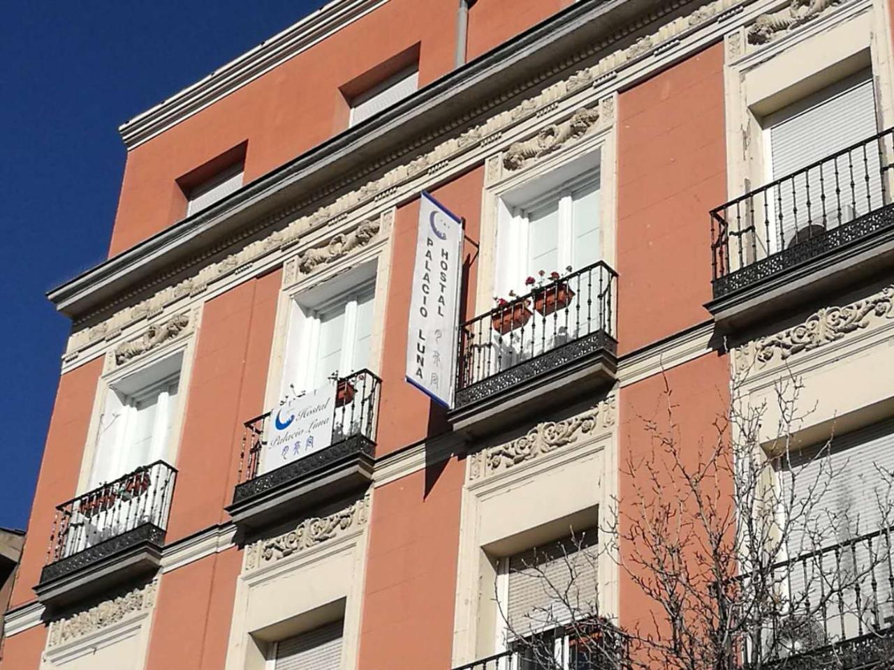 Hostal Palacio Luna Madrid Exterior photo